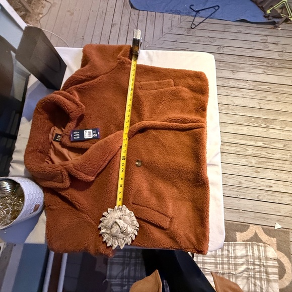 NWT XXL Sherpa peacoat
NWT ultra-soft, oh-so-plush Gap Ladies Sherpa Jacket. - Picture 4 of 12